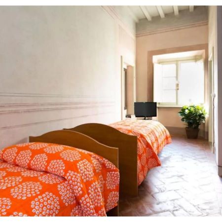 Hotel Palazzo Piazza Mazzini à Pescia Extérieur photo