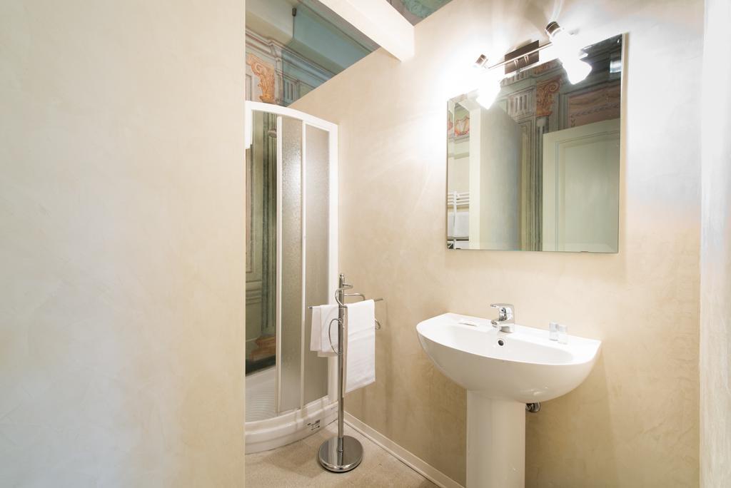 Hotel Palazzo Piazza Mazzini à Pescia Chambre photo