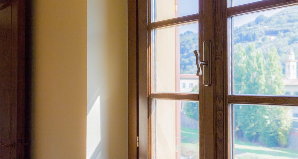 Hotel Palazzo Piazza Mazzini à Pescia Extérieur photo