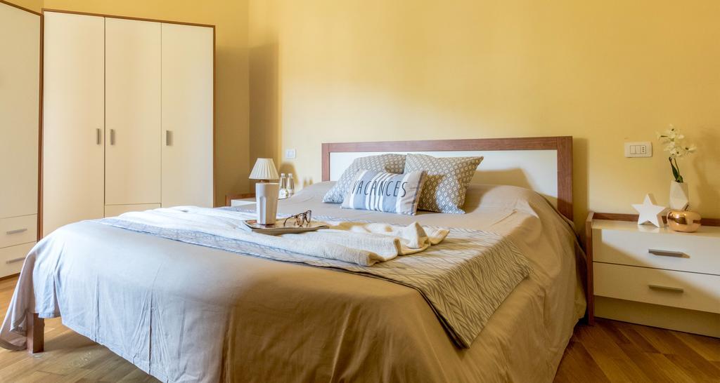 Hotel Palazzo Piazza Mazzini à Pescia Extérieur photo